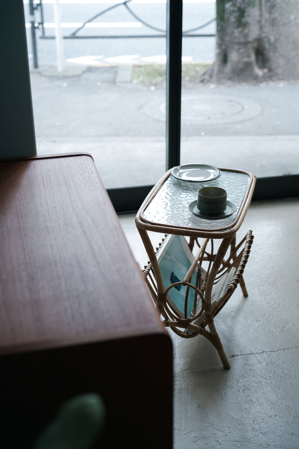 Danish Vintage Rattan Glass Top Side Table/デンマークヴィンテージ ラタン ガラストップ サイドテーブル