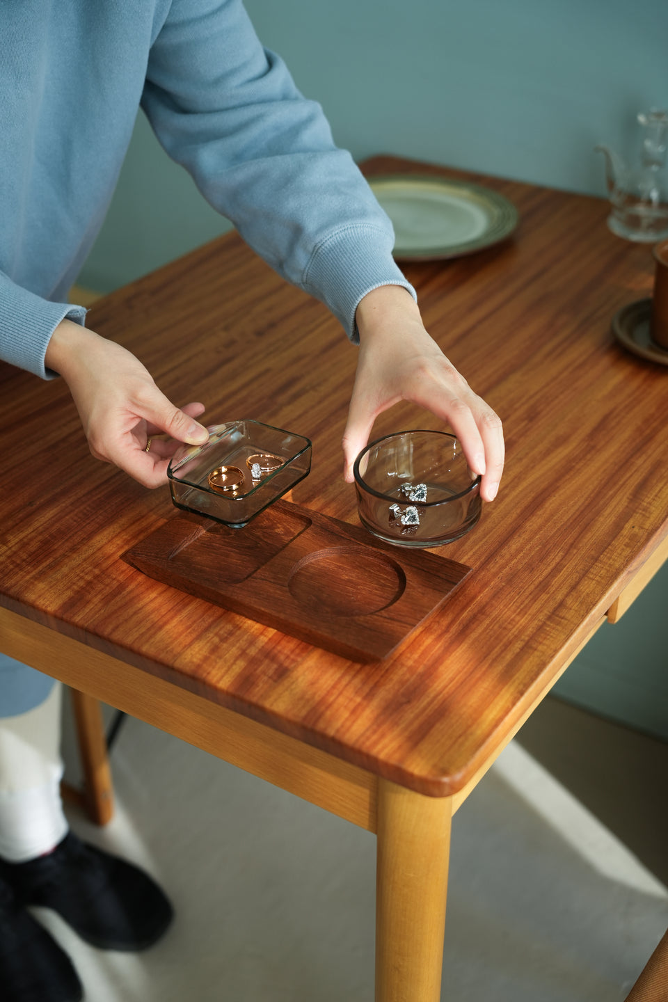 Danish Vintage Teak Serving Tray with Glass Dish/デンマークヴィンテージ チークサービングトレイ ガラス皿 北欧インテリア