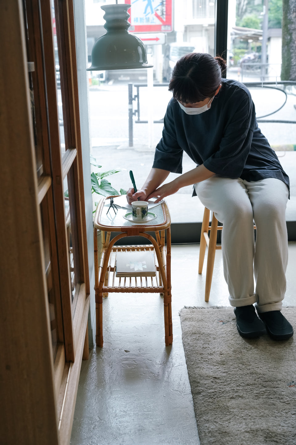 Danish Vintage Glass Top Rattan Side Table/デンマークヴィンテージ ガラストップ ラタンサイドテーブル