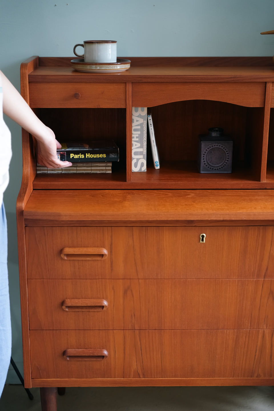 Danish Vintage Writing Bureau with Mirror Teak/デンマークヴィンテージ ライティングビューロー ミラー付き チーク材
