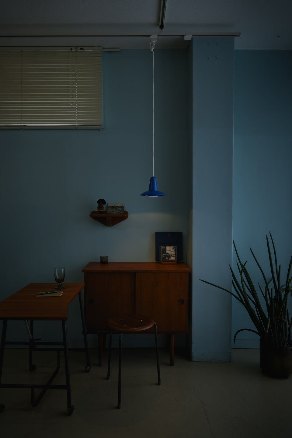 Danish Vintage Small Blue Pendant Light/デンマークヴィンテージ ペンダントライト