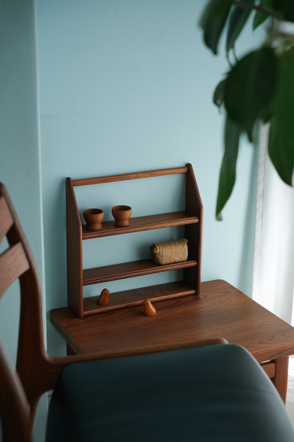 Danish Vintage Wall Shelf Teakwood/デンマークヴィンテージ ウォールシェルフ チーク材 北欧インテリア