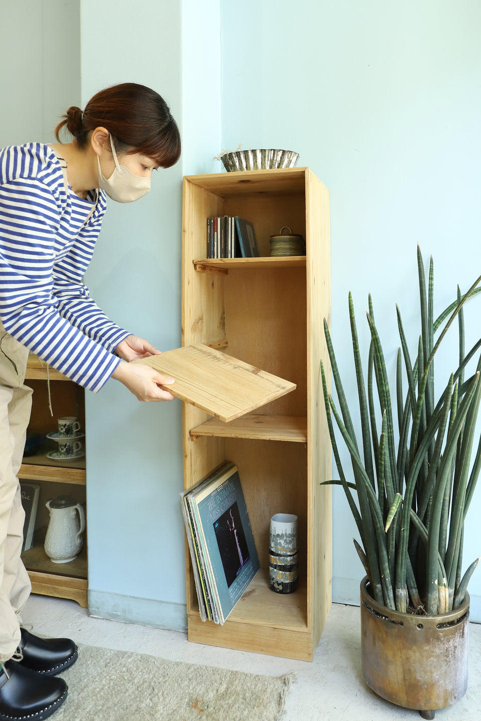 Japanese Vintage Tall Wooden Shelf/ジャパンヴィンテージ 木製シェルフ 本棚 古道具 レトロ