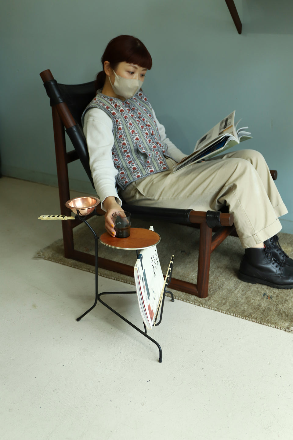 Danish Vintage Side Table with Magazine Rack/デンマークヴィンテージ サイドテーブル マガジンラック付き 北欧インテリア