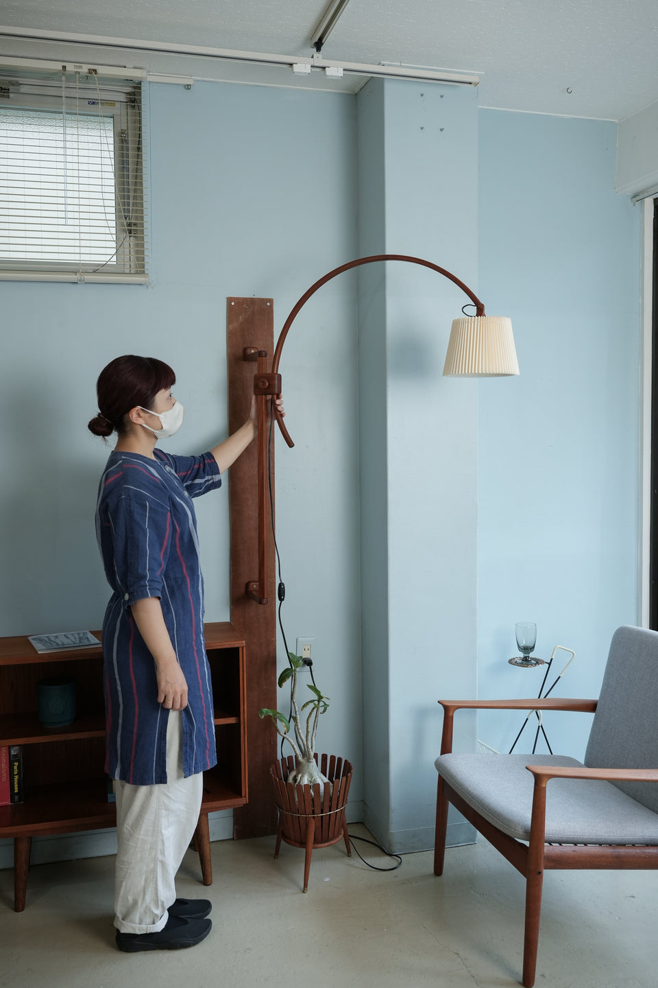 Danish Vintage Teak Adjustable Wall Lamp/デンマークヴィンテージ ウォールランプ チーク材

