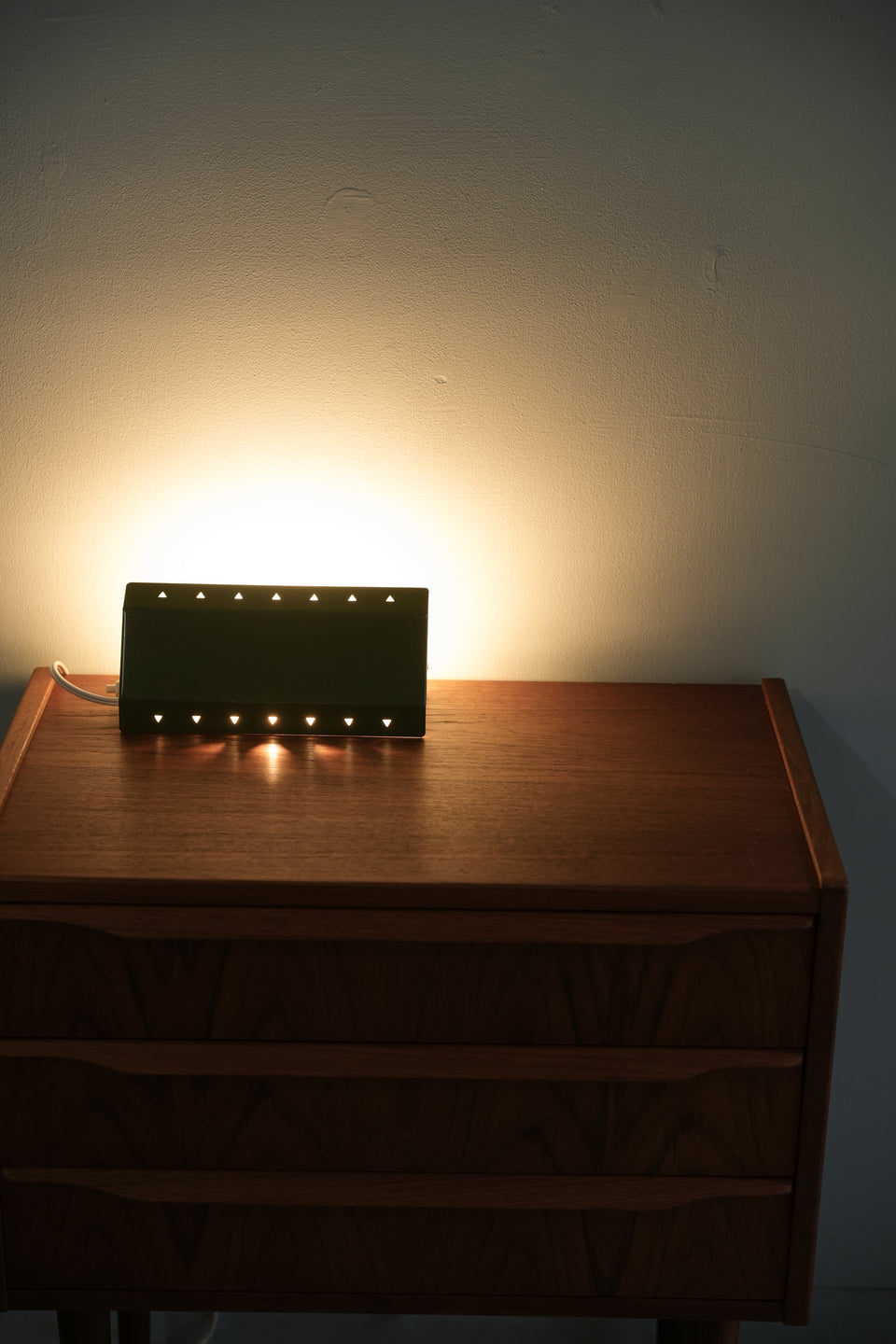 Danish Vintage E.S. Horn Bedside Wall Lamp Type 564 Green / Orange / デンマークヴィンテージ ホーン ウォールランプ