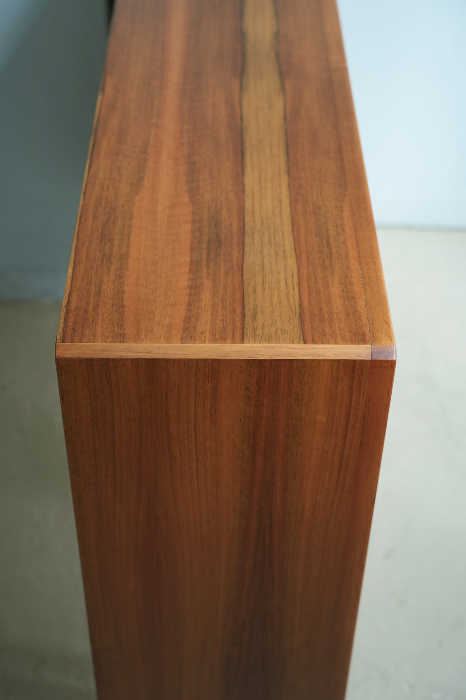 Bodafors Low Bookcase “Facett” Bertil Fridhagen / スウェーデンヴィンテージ ボダフォース ローブックケース
