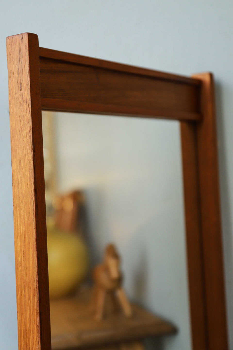 Danish Vintage Teakwood Wall Hanging Mirror/デンマークヴィンテージ ウォールミラー チーク材 壁掛け鏡 北欧インテリア