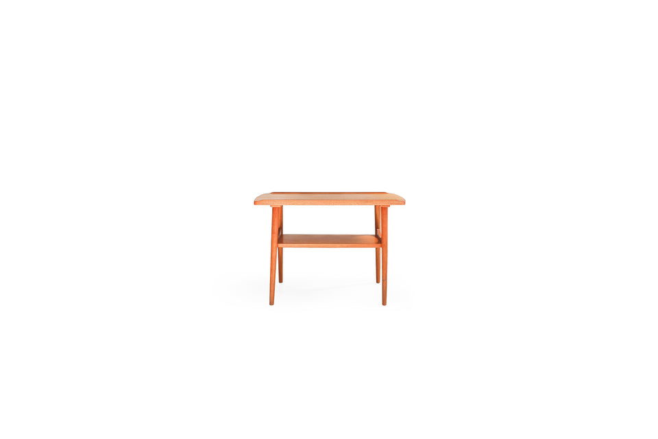 Scandinavian Vintage Side Table with Shelf/北欧ヴィンテージ サイドテーブル チーク材 棚板付き
