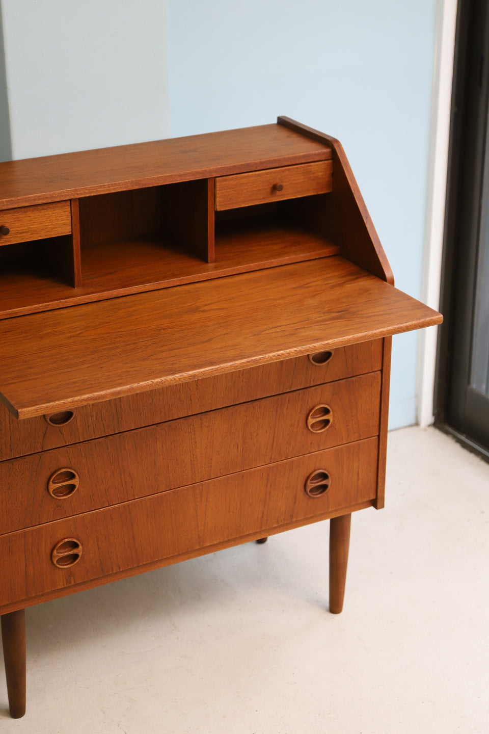 Danish Vintage Bureau with Mirror/デンマークヴィンテージ ビューロー ミラー チェスト チーク材 北欧家具