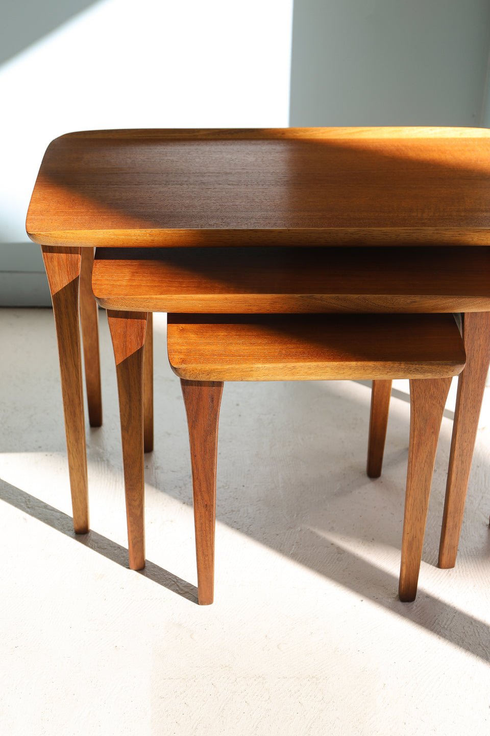 Burgess Furniture Vintage Nest Table/バージェスファニチャー ネストテーブル ヴィンテージ サイドテーブル