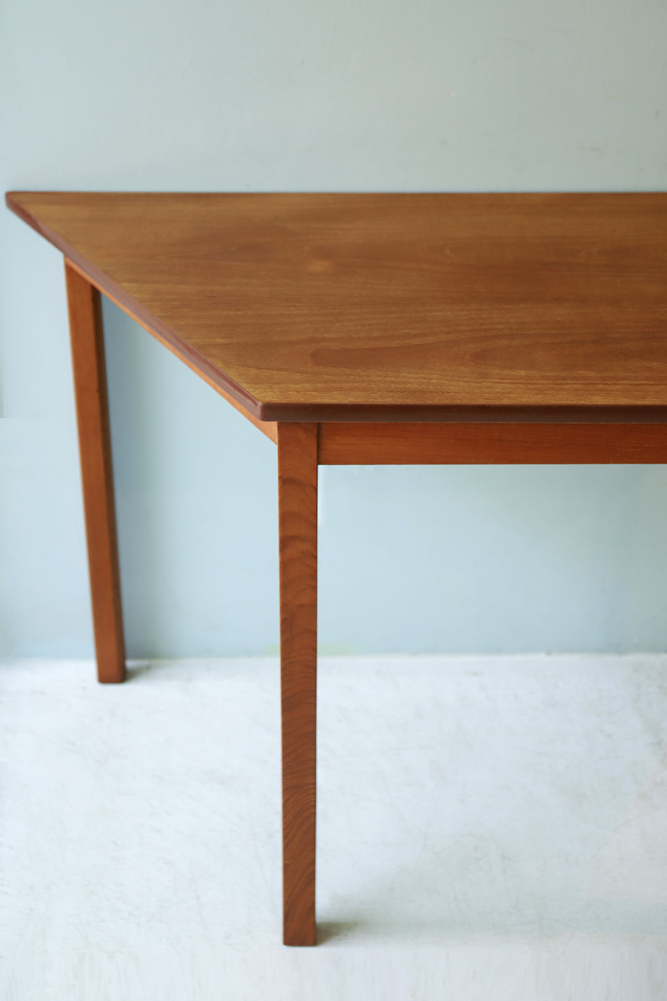 Danish Vintage Trapezoid Table/デンマークヴィンテージ テーブル 台形 チーク材 北欧家具