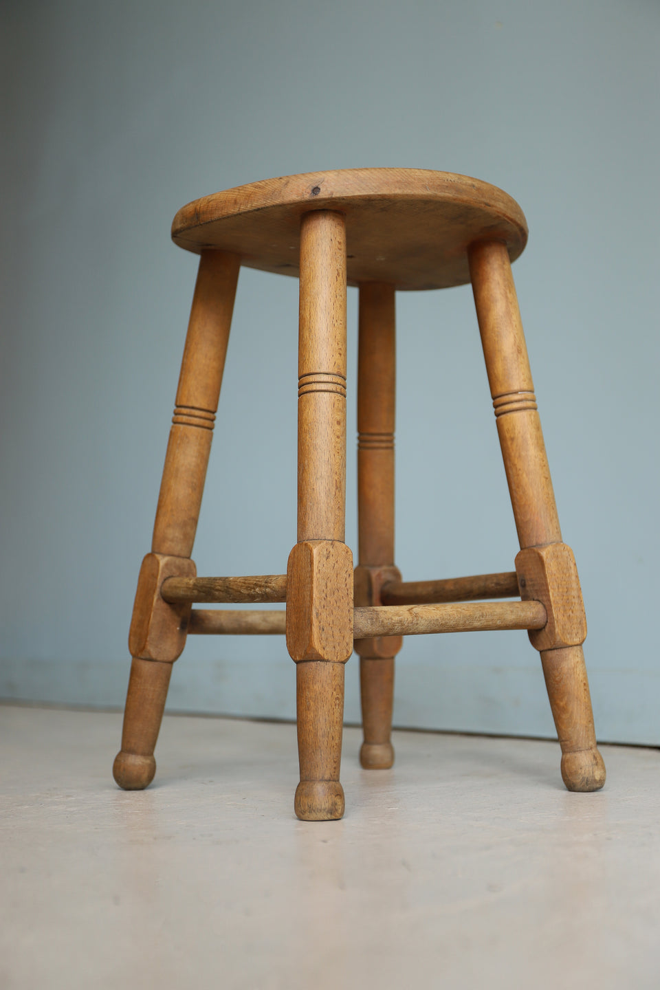 Vintage Wooden Round Stool/ヴィンテージ スツール 木製 シャビーシック 丸椅子 古道具