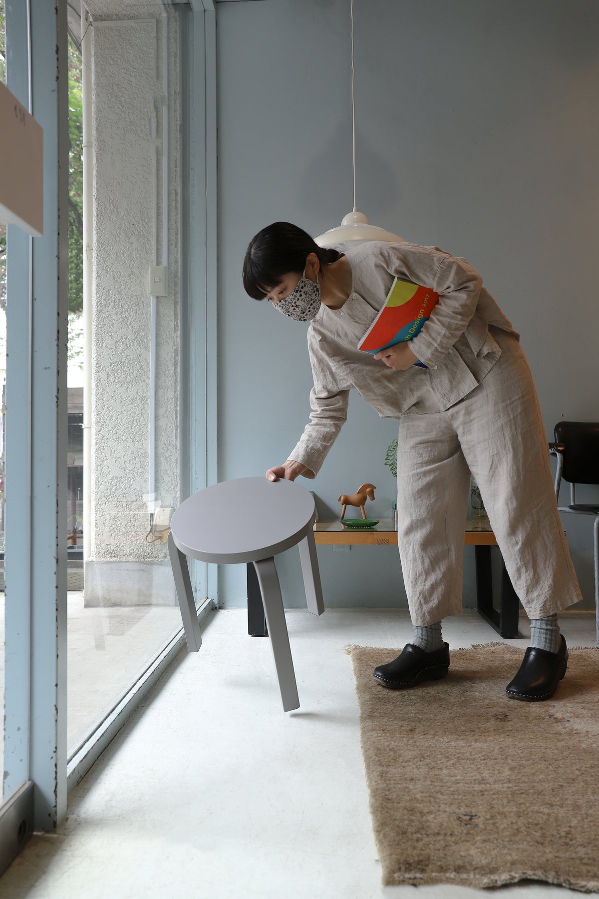 Artek stool60 フィンランド独立100周年記念モデル ライトグレー スツール60 アルヴァ・アアルト グレー アルテック75周年