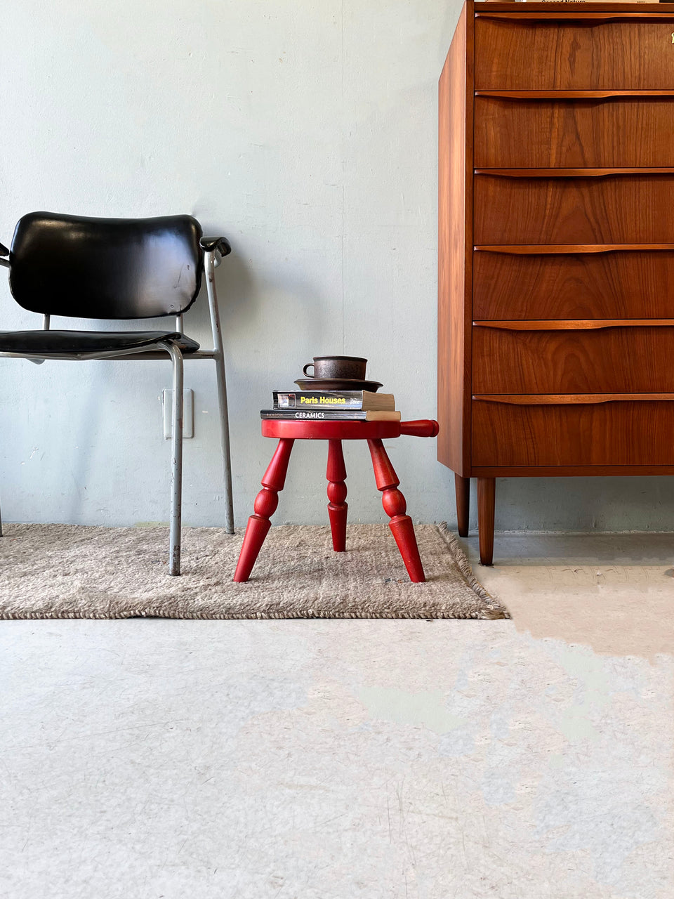 HIDA Milk Stool Red Japanese Modern/飛騨産業 ミルクスツール キツツキマーク 花台 椅子 ヴィンテージ